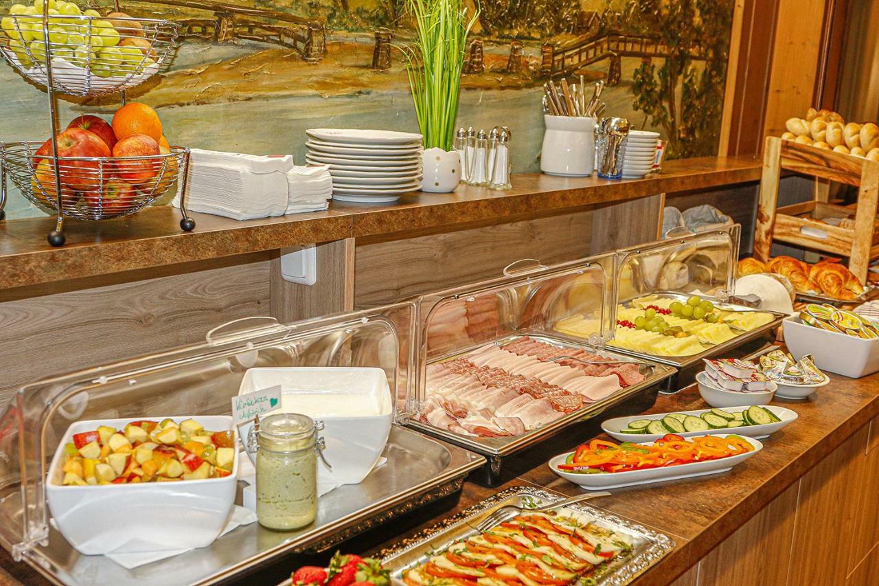Pension Cafe Maier Golling an der Salzach Eksteriør bilde